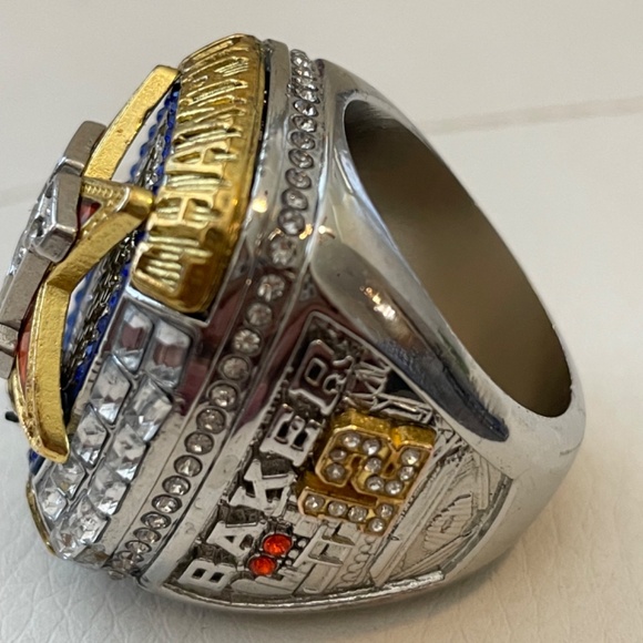 2022 WORLDS CHAMPIONS RING. HOUSTON ASTROS REPLICA   DUSTY BAKER #12 - Picture 7 of 11